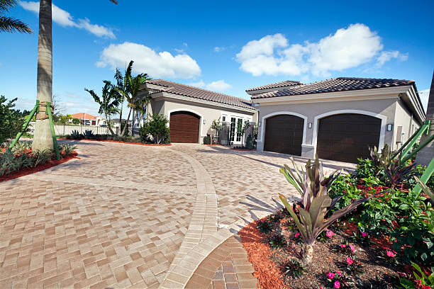 Best Best Driveway Pavers  in Avenal, CA